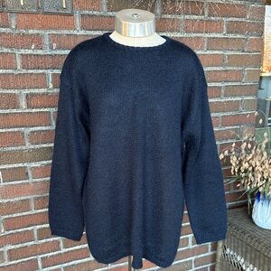 Jones Of New York Y2K mohair blend navy blue round neck tunic sweater. Size Lg